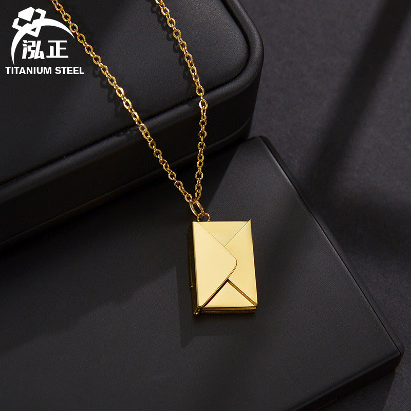 Wholesale Titanium Steel Openable Envelope Necklace